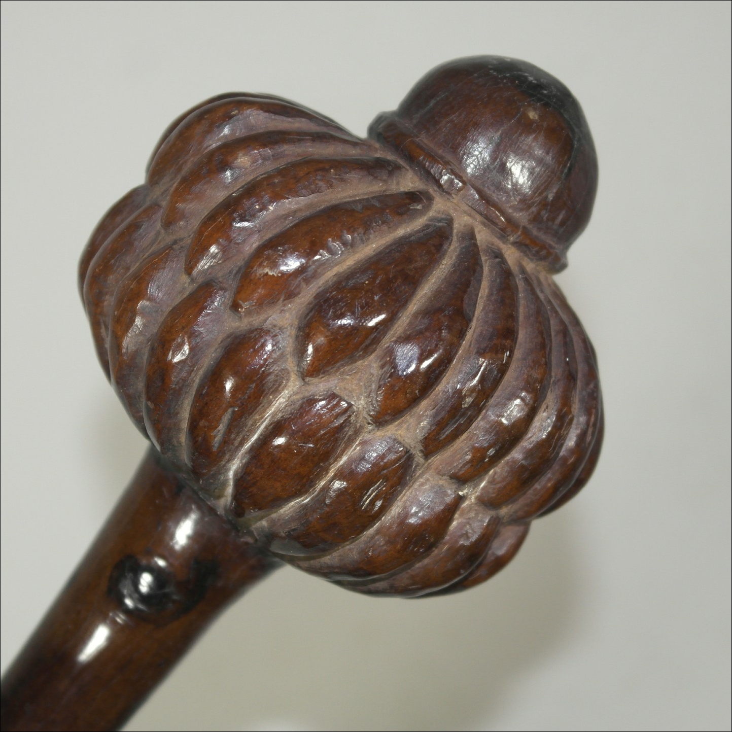 19th century Fijian ula throwing club, 19th century Fijian antique, 19th century Fijian club, 19th century Fijian war club, Fijian weapon, Fijian artifact, Polynesian tribal art antiques and weapons gallery, Oceanic tribal art antiques and weapons gallery, ethnographic tribal art antiques and weapons gallery, 19ème siècle Fidji massue de guerre, looking to buy Fijian tribal antiques art and weapons, buying Fijian antiques, buying Fijian clubs artifacts and weapons, buying Fijian antiques