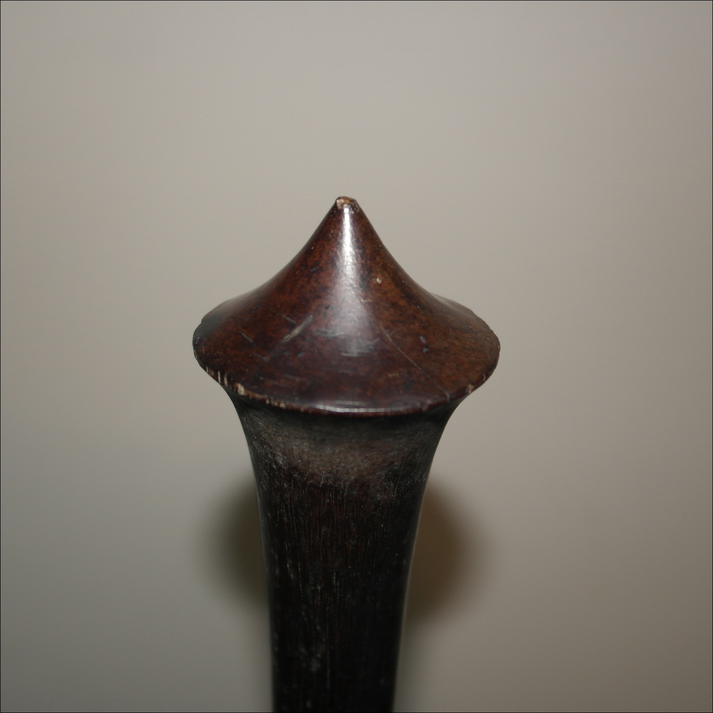 19th century Wuvulu (Matty Island) club, 19th century New Britain club, 19th century New Britian sulka pole club, New Britian war club, 19th century Papua New Guinea war club, 19ème siècle mélanésien de Vanuatu massue de guerre, 19th century Vanuatu club, Tribal Art Gallery, 19th century Polynesian art and weapons, Ethnographic antiques, artifacts and weapons, 19th century Vanuatu  club, 19th century Melanesian and Micronesian  art antiques and weapons, Ethnographic antiques  artifacts and weapons, 19th century Vanuatu war club, melanesian and micronesian antique, melanesian and micronesian artifact, 19th century Vanuatu artifact, Polynesian tribal art antiques and weapons gallery, Oceanic tribal art antiques and weapons gallery, ethnographic tribal art antiques and weapons gallery, 19ème siècle Vanuatu massue de guerre, looking to buy Vanuatu  tribal antiques art and weapons, buying Vanuatu antiques, buying melanesian and micronesian clubs artifacts and weapons, buying Vanuatu antiques