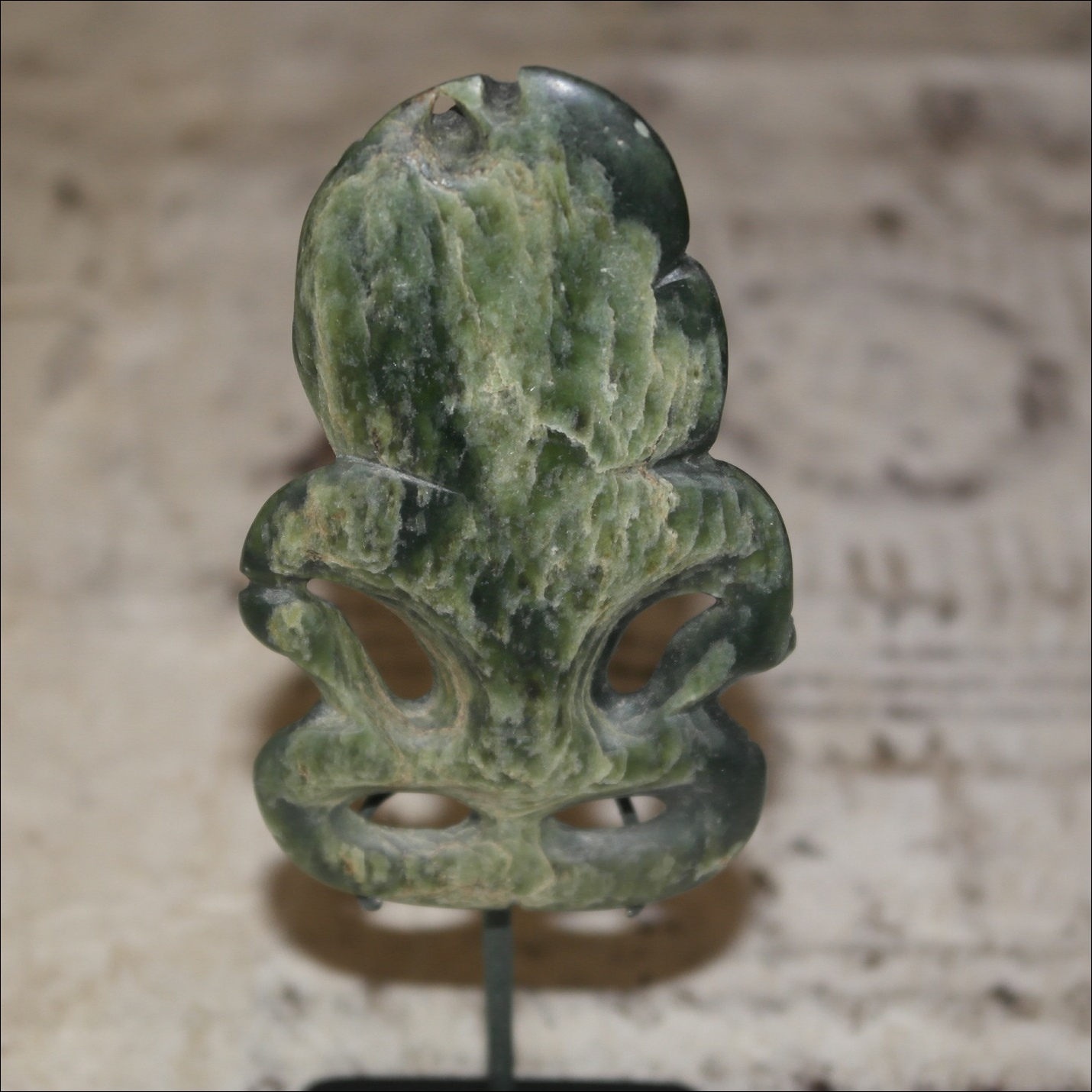19th century Maori greenstone tiki, greenstone, antique maori pendant, nephrite, maori antique, maori antique, antique maori pounamu pendant, maori artifact, greenstone pekapeka, 19th century maori tiki, hei tiki, antuque maori, maori artifact, maori club, polynesian tribal art antiques and weapons gallery, oceanic tribal art antiques and weapons gallery, ethnographic tribal art antiques and weapons gallery, 19ème siècle Maoris massue de guerre, looking to buy tribal antiques art and weapons, buying Maori antiques, buying Maori clubs, artifacts and weapons, buying Maori antiques, buying Maori clubs and artifacts