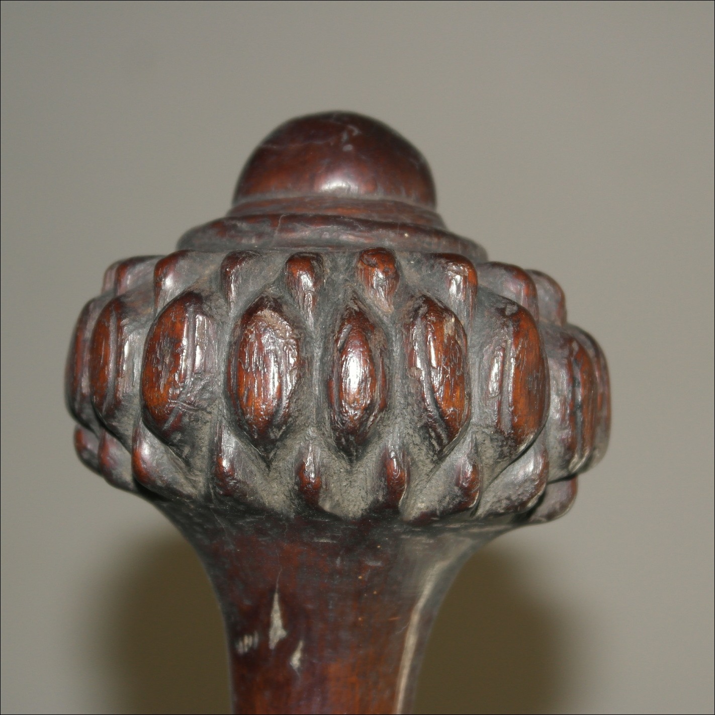 19th century Fijian ula throwing club, 19th century Fijian antique, 19th century Fijian hand club patu, 19th century Fijian war club, Fijian weapon, Fijian artifact, Polynesian tribal art antiques and weapons gallery, Oceanic tribal art antiques and weapons gallery, ethnographic tribal art antiques and weapons gallery, 19ème siècle Fidji massue de guerre, looking to buy Fijian tribal antiques art and weapons, buying Fijian antiques, buying Fijian clubs artifacts and weapons, buying Fijian antiques