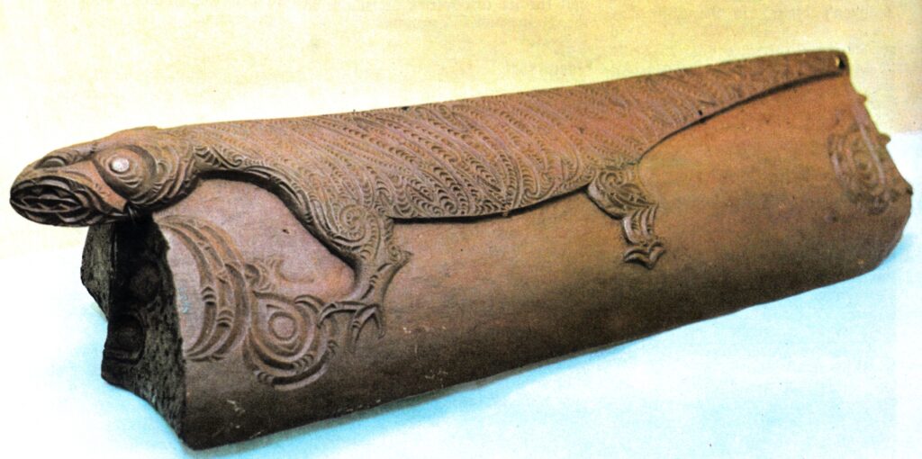 Maori tribal art antiques and weapons gallery