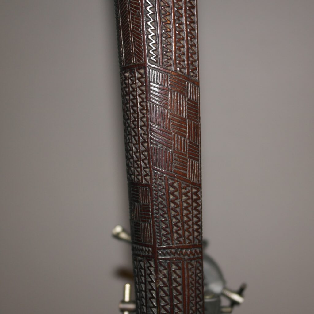 18th - 19th century Tongan club apai'apa, 'akau tau club, Tongan tribal art antiques and weapons gallery, 19ème siècle Tongan massue de guerre, Tongan war club
