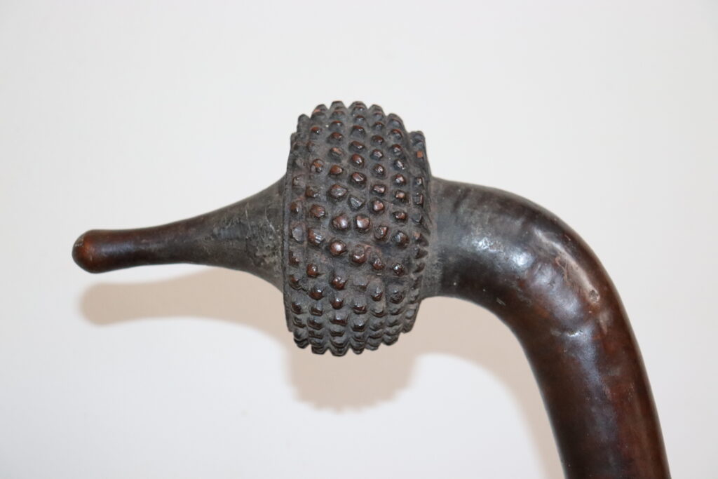 19th century Fijian totokai club, beaked battle-hammer, Polynesian tribal art antiques and weapons gallery, 19ème siècle Fidji massue de guerre