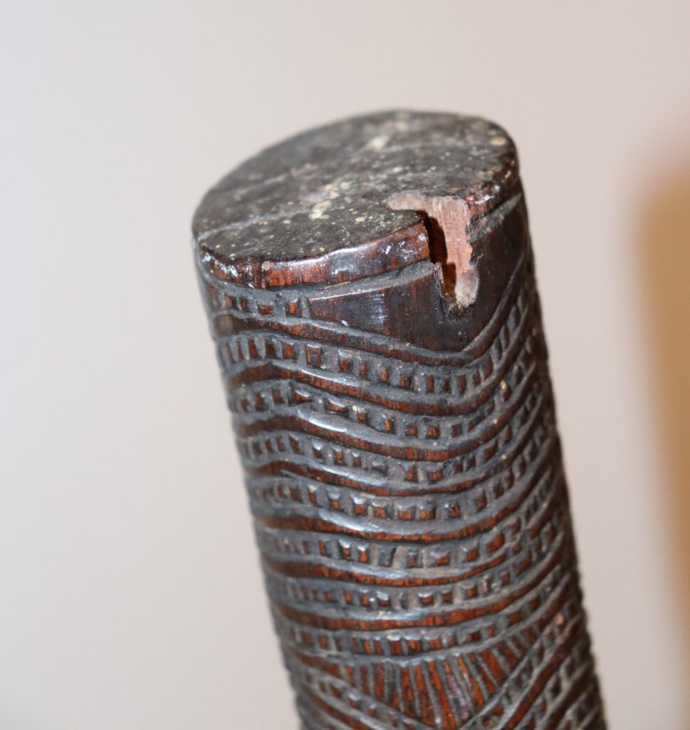 19th century Fijian bowai club, Fijian tribal art antiques and weapons gallery, 19ème siècle Fidji massue de guerre, Fijian pole club