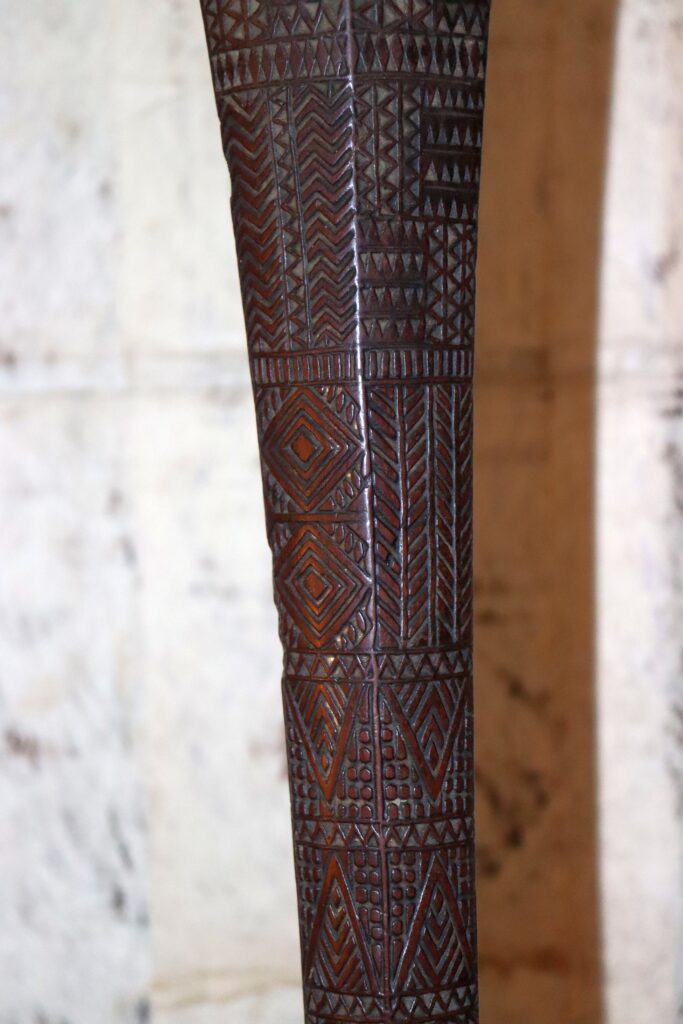 19th century Tongan club 'Akau tau, apa apai club, Tongan tribal art antiques and weapons gallery, 19ème siècle Tongan massue de guerre