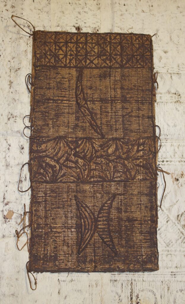 19th century Tonagn upeti, tapa template, Frank Burnett collection, 19th century Tongan tapa, antique Tongan