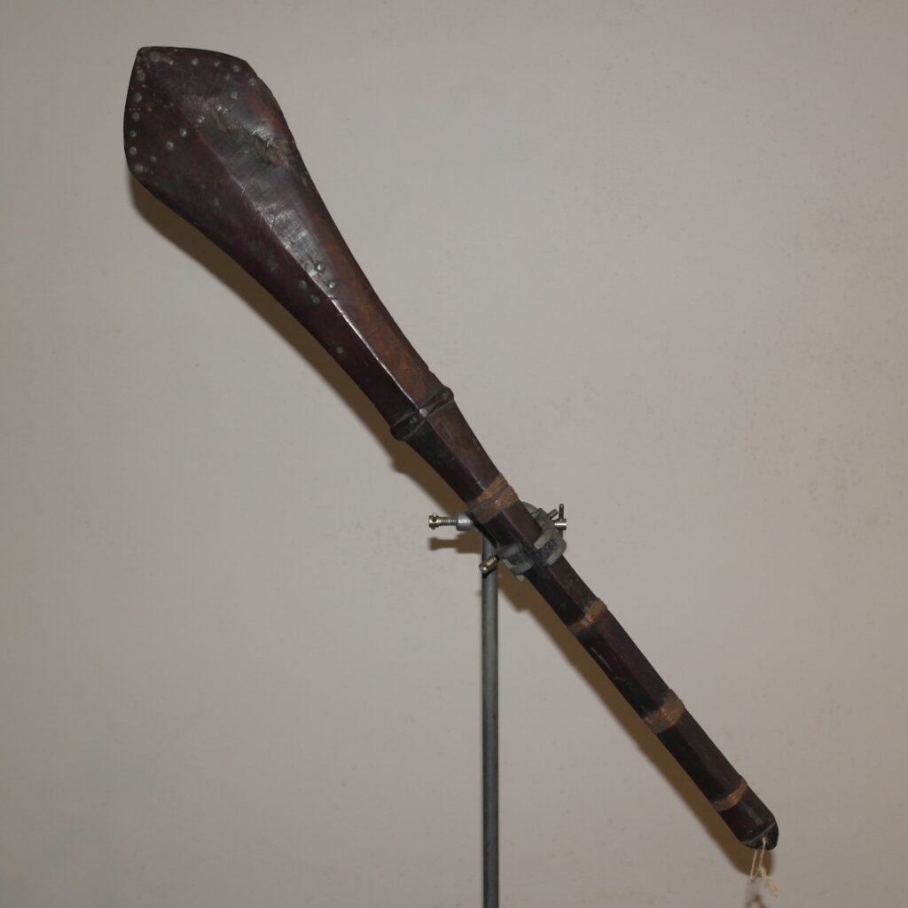19th century Samoan anave club, Samoan tribal art antiques and weapons gallery, 19ème siècle Samoan massue de guerre, Samoan war club