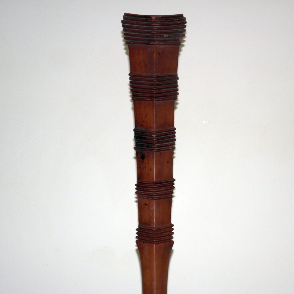 19th century Samoan club, Samoan coconut stalk club, uatongi, Samoan tribal art antiques and weapons gallery, 19ème siècle Samoan massue de guerre 