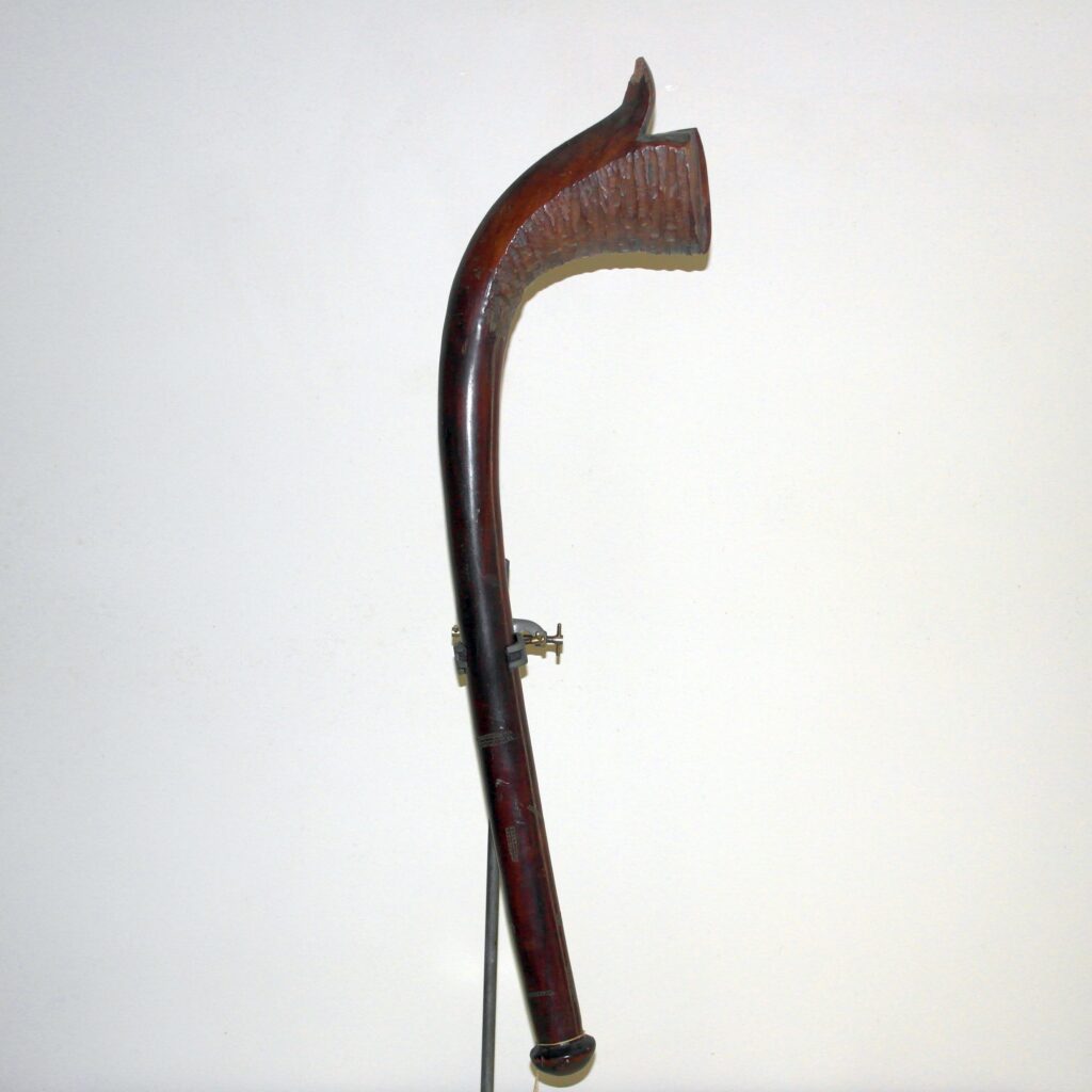 19th century Fijian sali club, 19th century Fijian war club, Polynesian tribal art antiques and weapons gallery, 19ème siècle Fidji massue de guerre