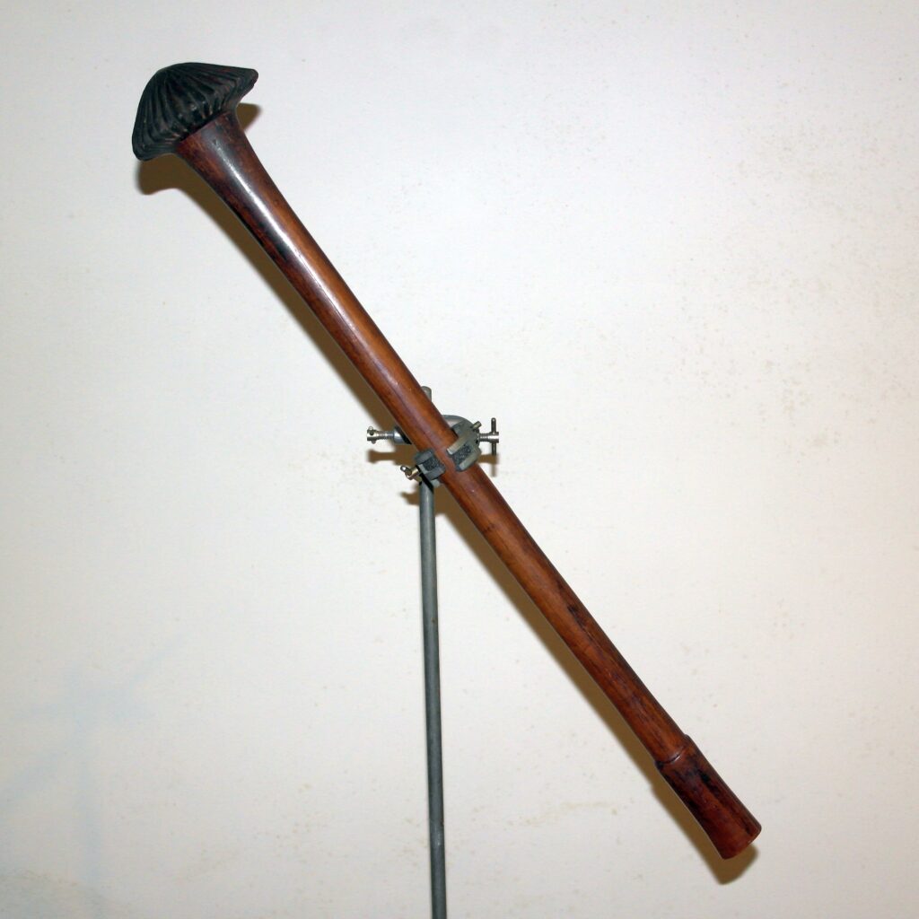 19th century New Caledonian club, New Caledonian Kanak Club, Polynesian tribal art antiques and weapons gallery, 19ème siècle New Caledonian massue de guerre
