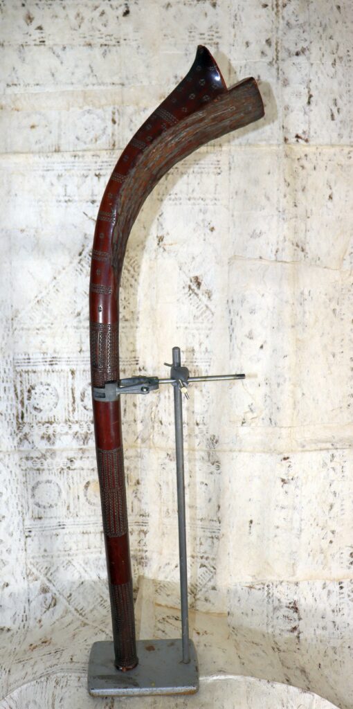 19th century Fijian gata club, Fijian war club, Fijian tribal art antiques and weapons gallery, 19ème siècle Fidji massue de guerre, looking to buy Fijian tribal art