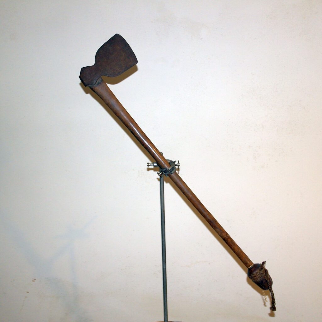 19th century New Britain axe, 19th century New Britain battle axe, New Hebrides club, 19ème siècle New Hebrides massue de guerre, New Britain war club