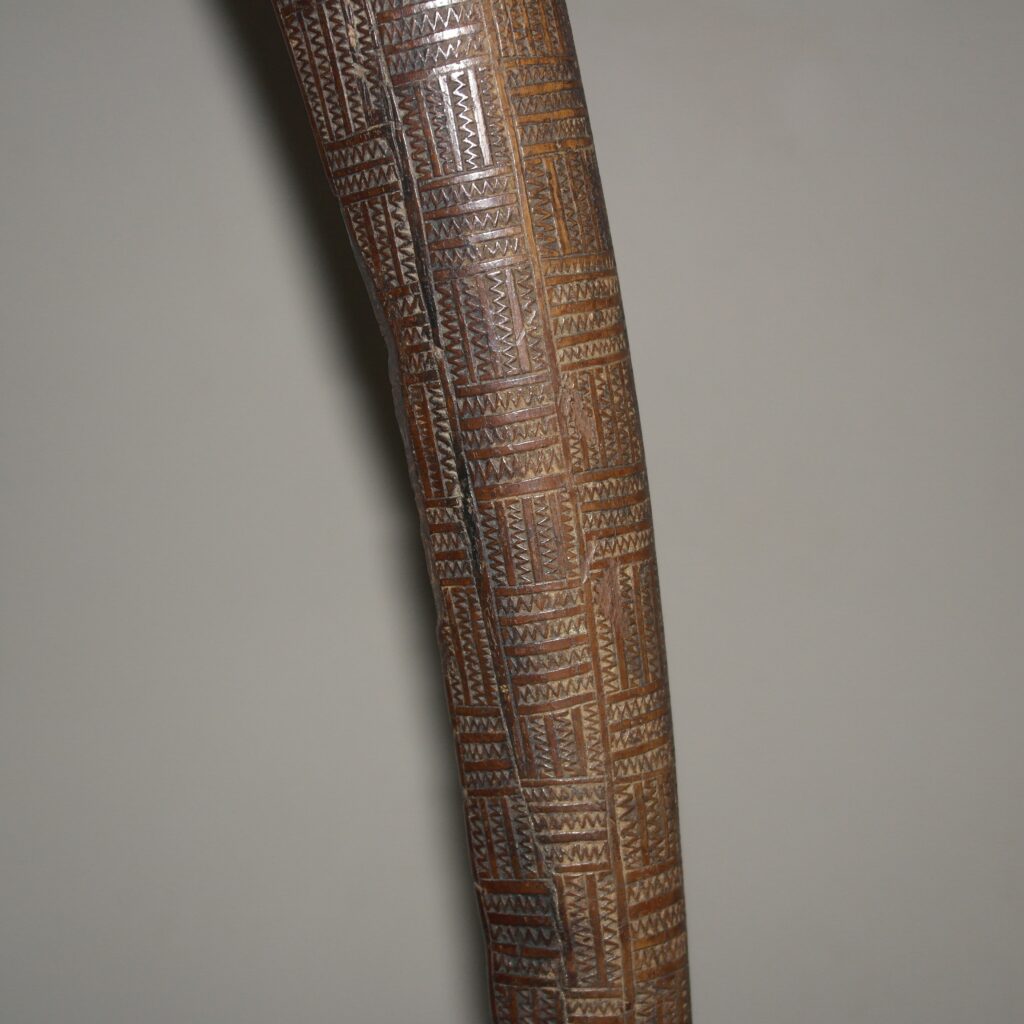 19th century Fijian club, Fijian war club, Fijian tribal art antiques and weapons gallery, 19ème siècle Fidji massue de guerre, selling Fijian tribal antiques art and weapons