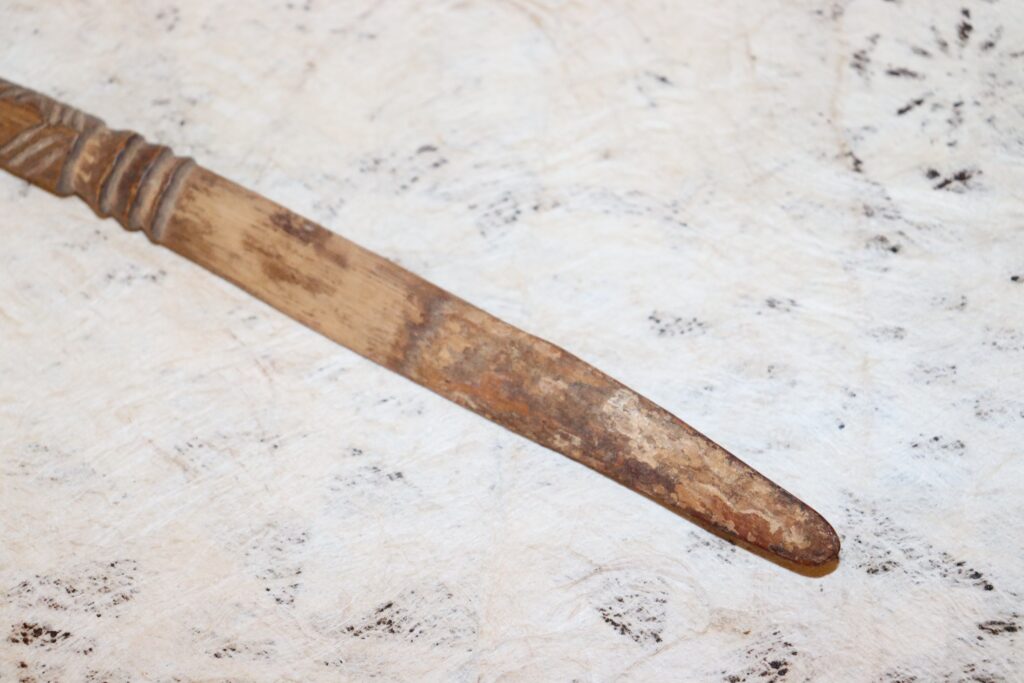 19th century Aboriginal hair-pin, Aboriginal tribal art antiques and weapons gallery, Aboriginal tribal art for sale, Aboriginal artifacts for sale