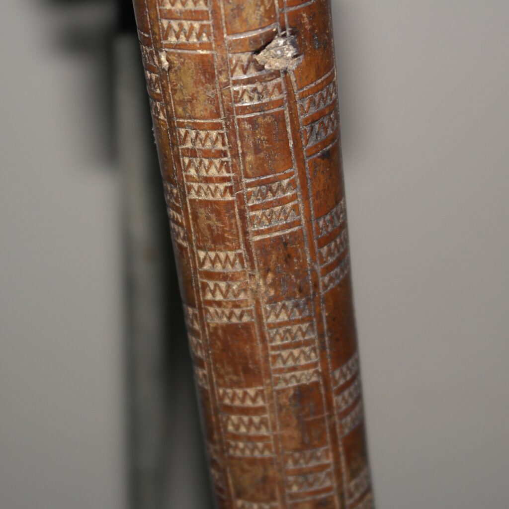 19th century Fijian club, Fijian war club, Fijian tribal art antiques and weapons gallery, 19ème siècle Fidji massue de guerre, selling Fijian tribal antiques art and weapons