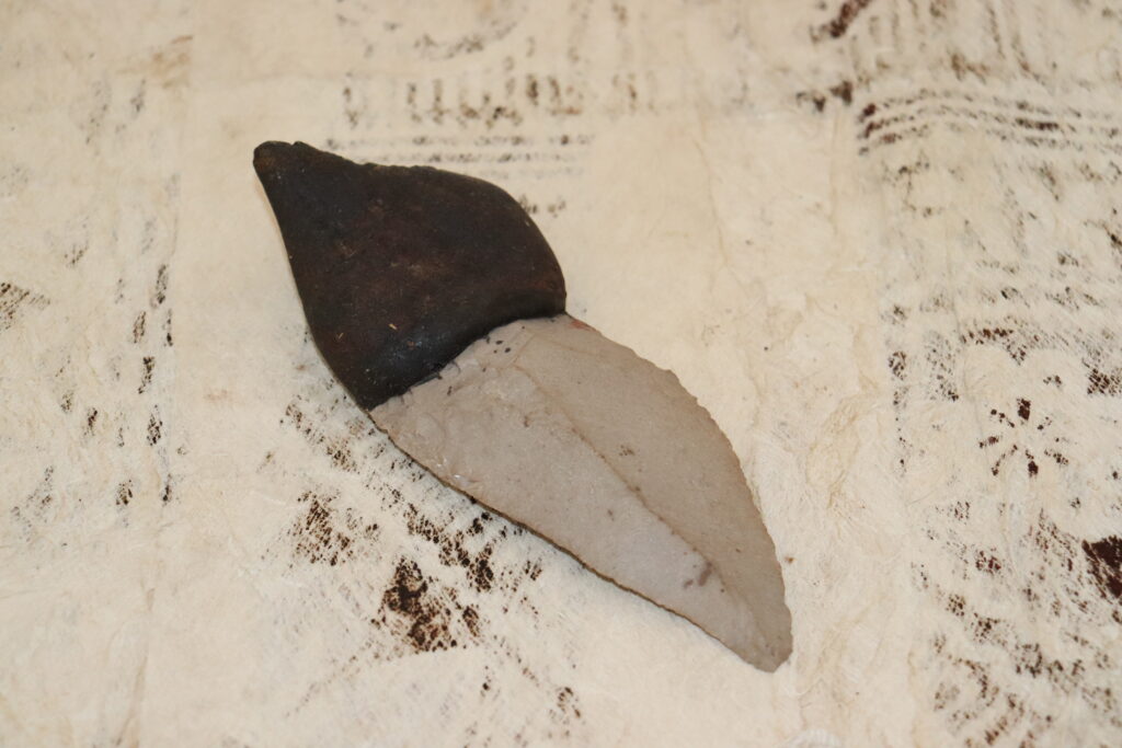 19th century Aboriginal stone bladed knife Leilira, Aboriginal artifact, 19th century Aboriginal artifact, antique aboriginal