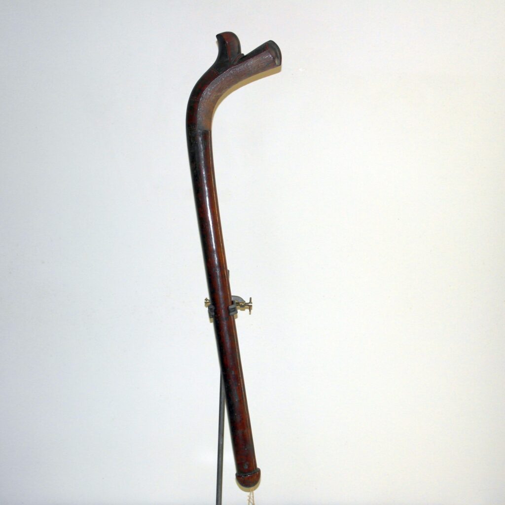19th century Fijian kiakavo club, Fijian war club, Fijian weapon, Fijian tribal art antiques and weapons gallery, 19ème siècle Fidji massue de guerre