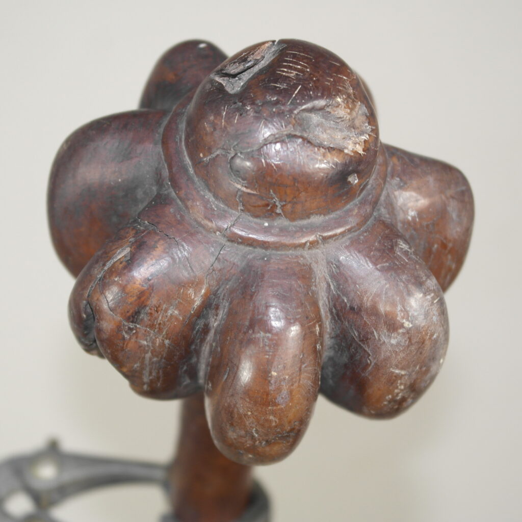 19th century Fijian ula club, Fijian tribal art antiques and weapons gallery, Fijian war club, 19ème siècle Fidji massue de guerre