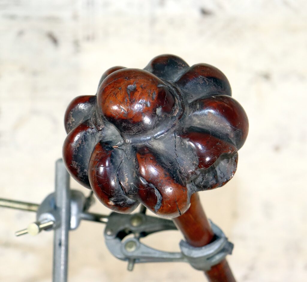 19th century Fijian ula throwing club, Polynesian tribal art antiques and weapons gallery, 19ème siècle Fidji massue de guerre, Fijian weapon